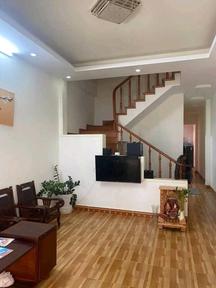 Bán Gấp Nhà Đẹp Sổ Xây Dựng Giá Mềm Tại Lữ Gia, P9, Đà Lạt chỉ 3 tỷ 990tr - Ảnh chính